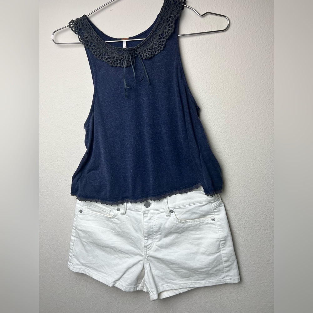 FREE PEOPLE TOP - Picture 3 of 4